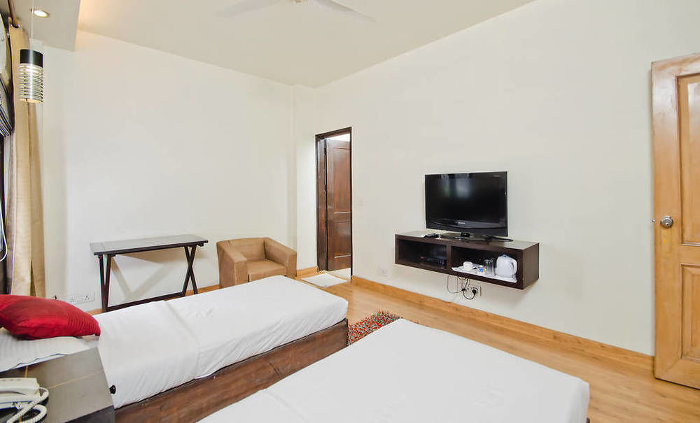 Hotel Grand Ffour Neu-Delhi Exterior foto