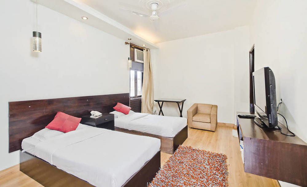 Hotel Grand Ffour Neu-Delhi Exterior foto