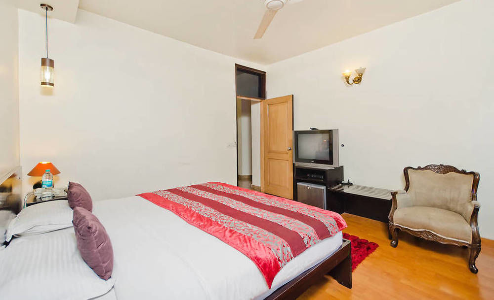 Hotel Grand Ffour Neu-Delhi Exterior foto
